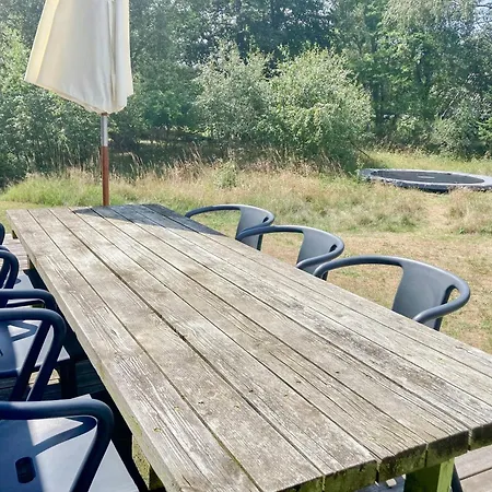 Lovely House Near Nature And 펜션 Tjørneholm